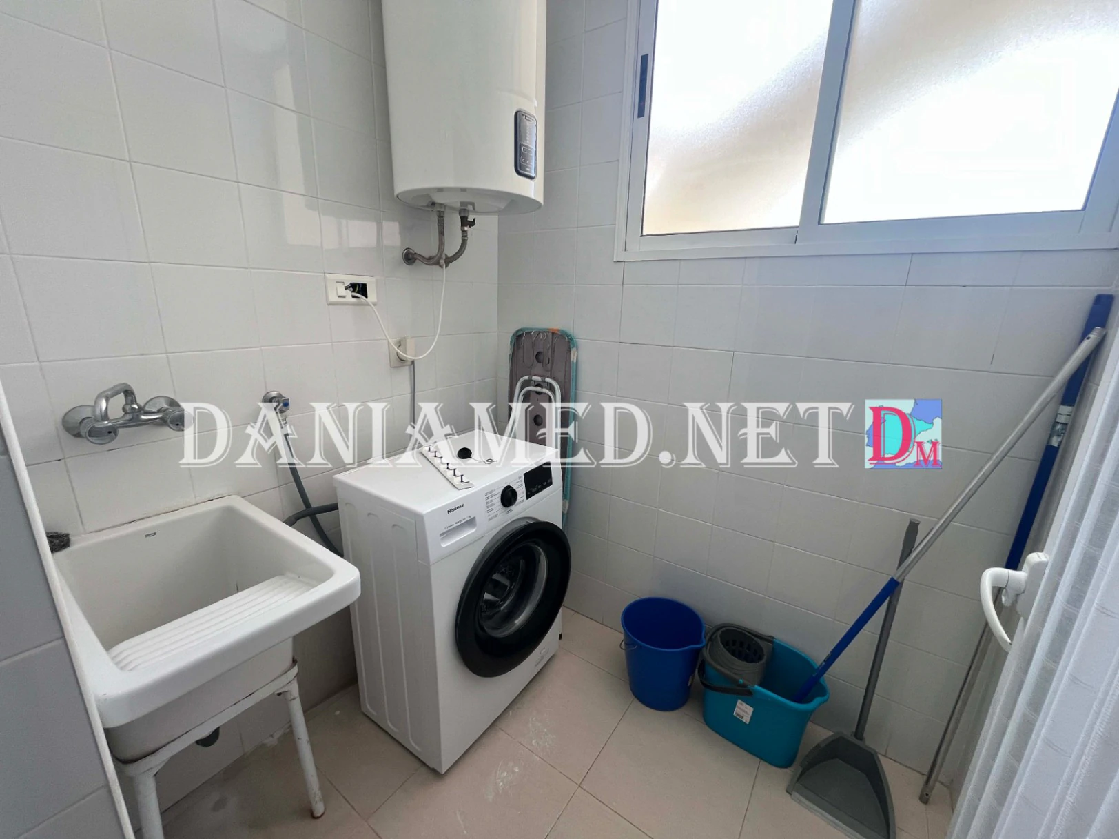 Faro1 - Ground floor in Dénia just 170 m from Les Bovetes Beach.