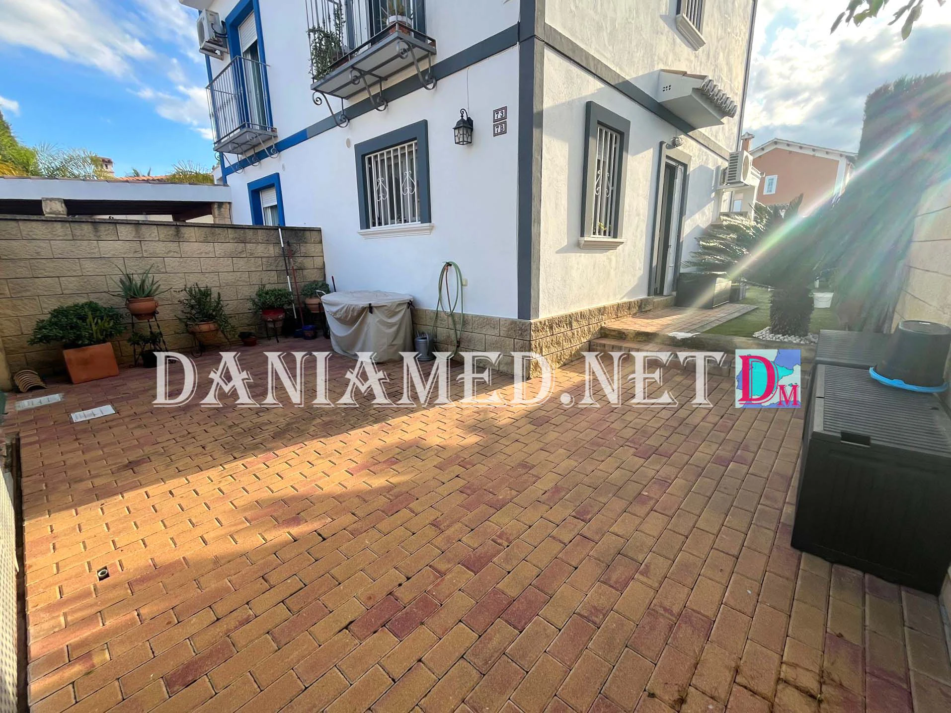 AdoBlue - Semi-Detached Chalet in Oliva, Deveses