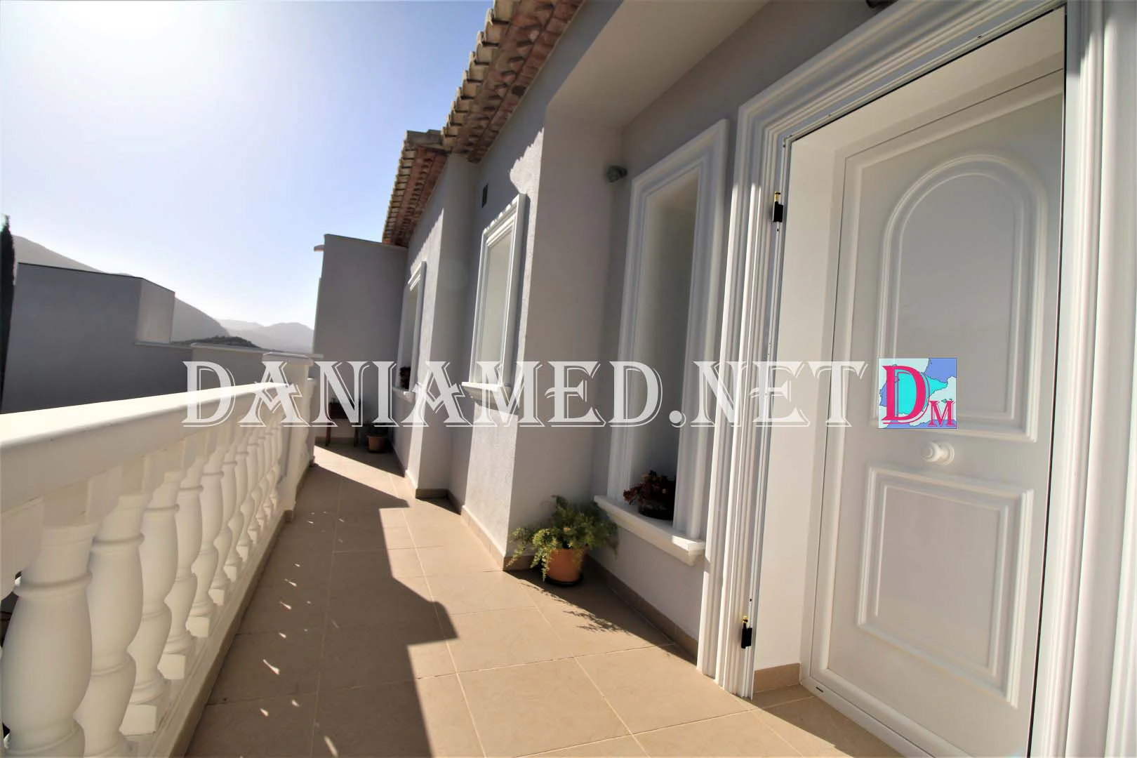 Alpa - Chalet with Sea Views and Solar Panels!