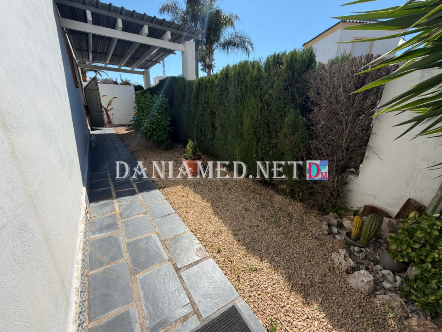 Ola14 - Beautiful semi-detached chalet just 400 m from Les Deveses Beach.