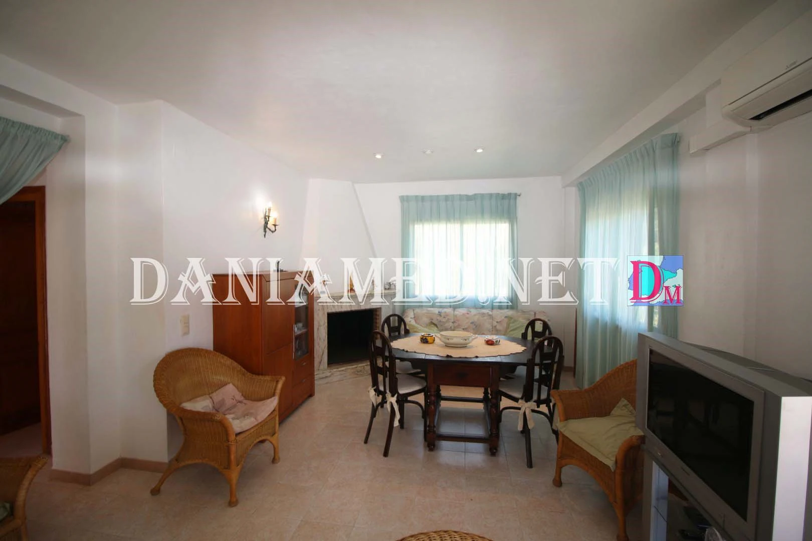 Villasal - Chalet just 50 meters from Deveses Beach!
