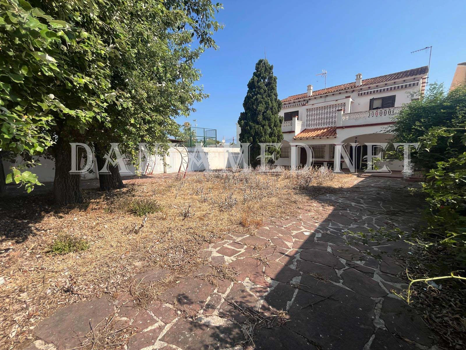Adox2 - 2 x Semi-detached houses 250m from Deveses Beach!