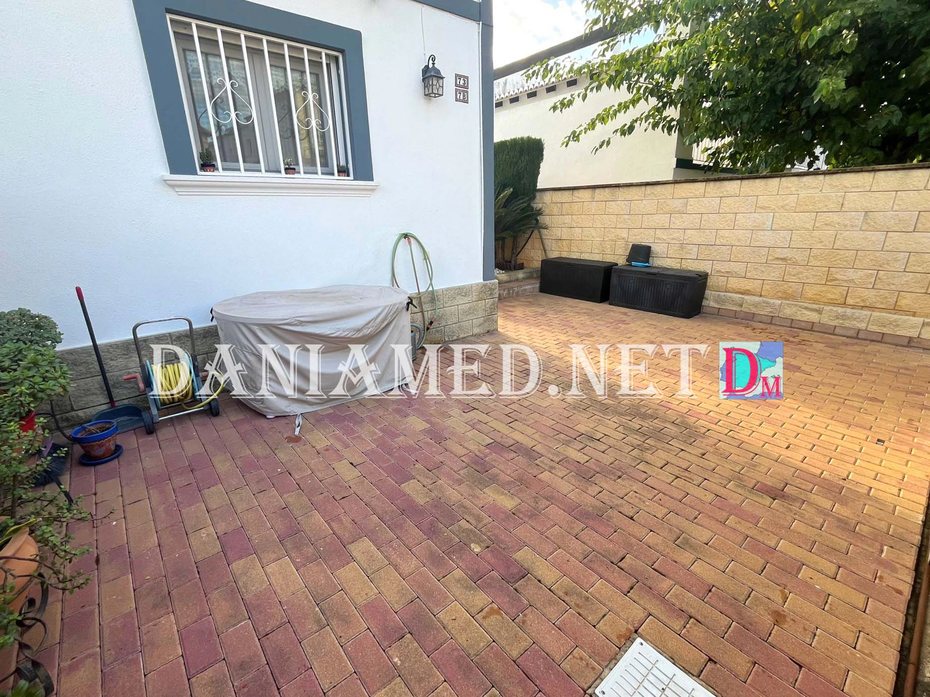 AdoBlue - Semi-Detached Chalet in Oliva, Deveses
