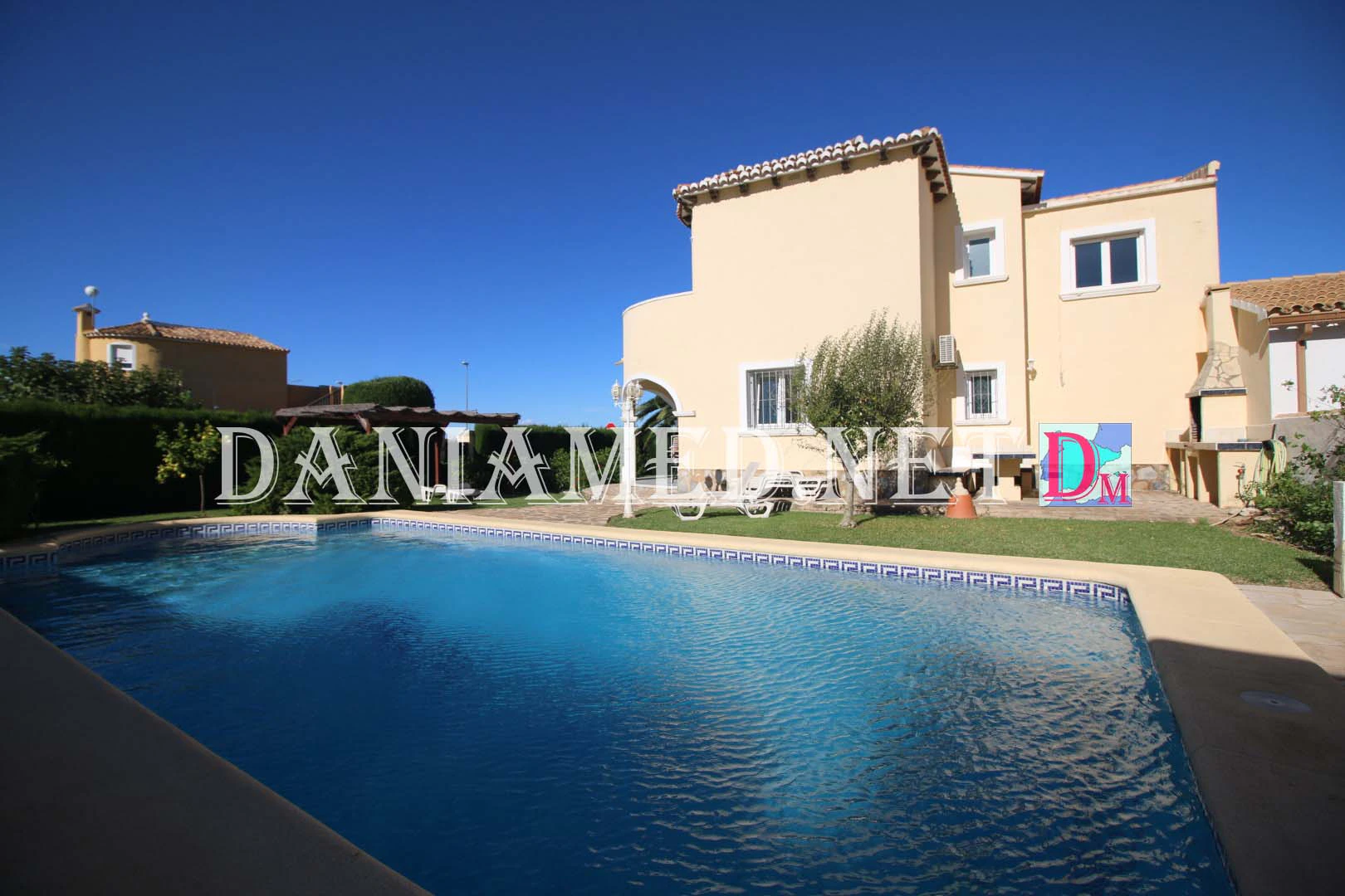 Trillizos - Villa in El Vergel with Private Pool!