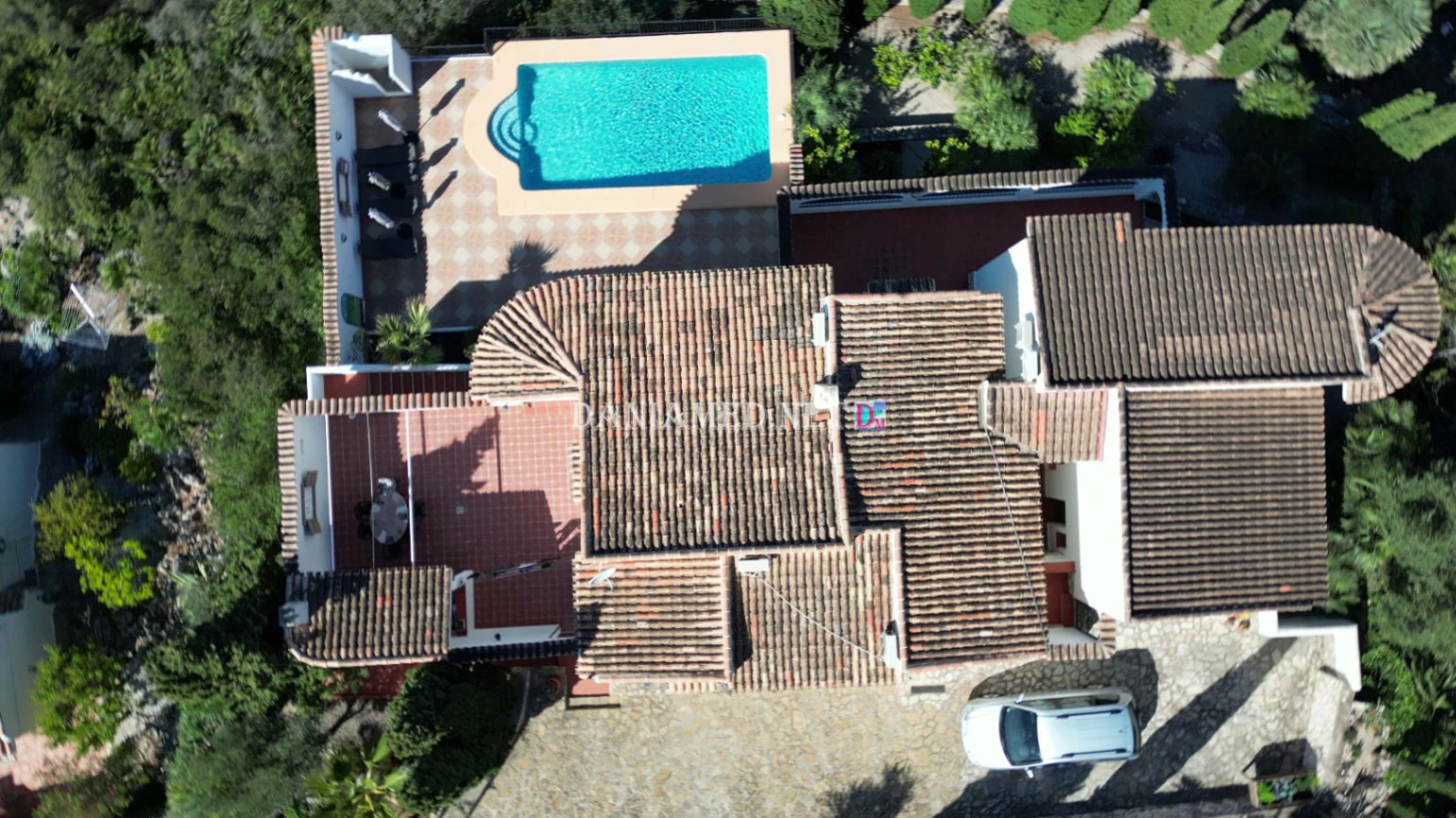 Montecarlos - Charming Villa with Panoramic Sea Views in Montepego
