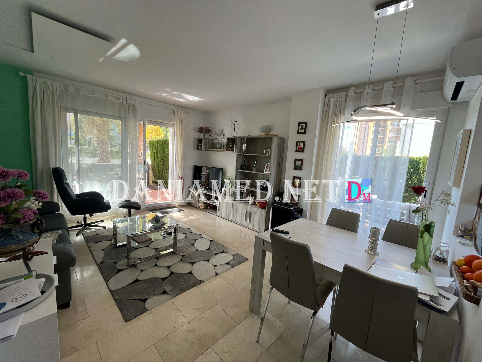 Olaspb2 - Corner ground floor in El Verger just 400 m from Les Deveses Beach.