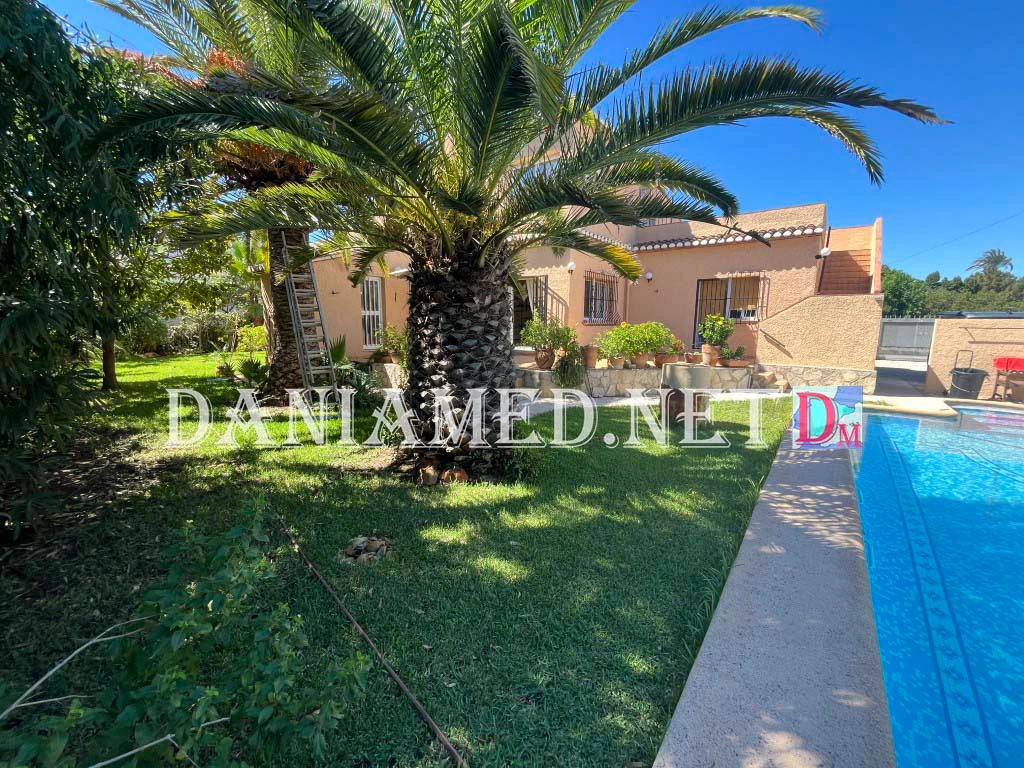 Villacalma - Chalet de Luxe à Denia - à 90m de la Plage et avec vue sur la Mer !