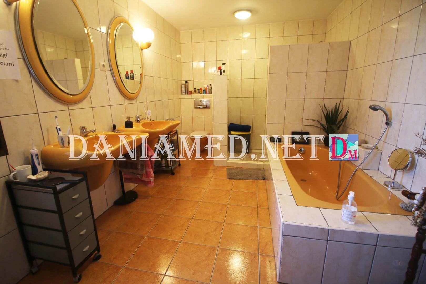 Montecarlos - Charming Villa with Panoramic Sea Views in Montepego