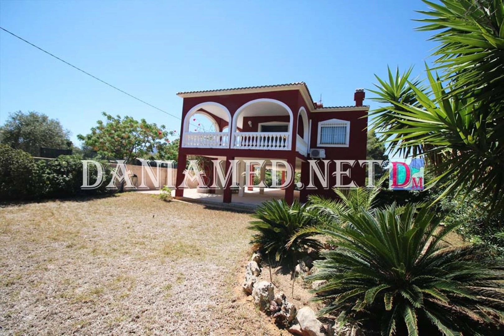 Villasal - Chalet just 50 meters from Deveses Beach!