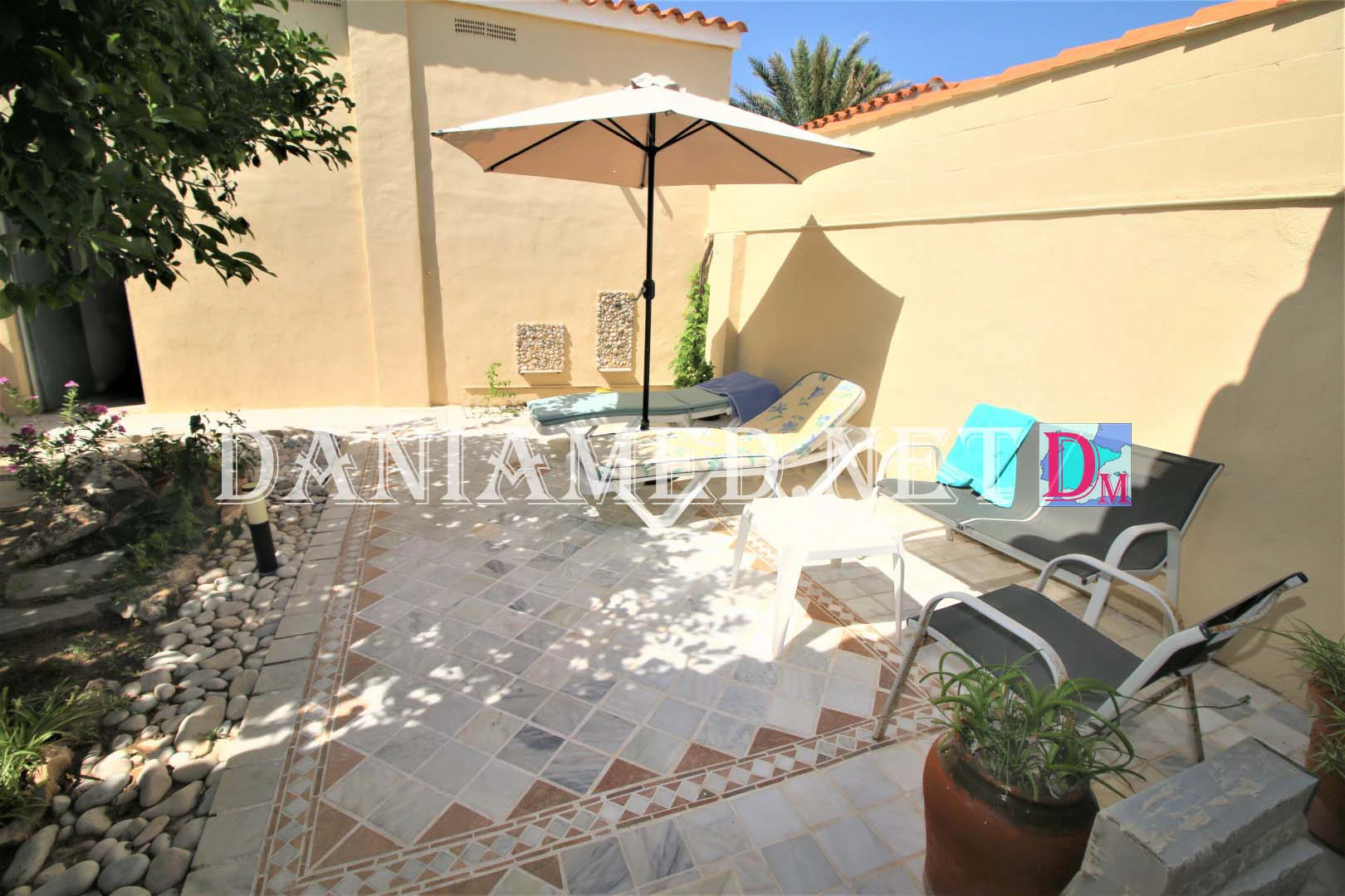 Costaplaya - Charming Beachfront House in Deveses, Dénia