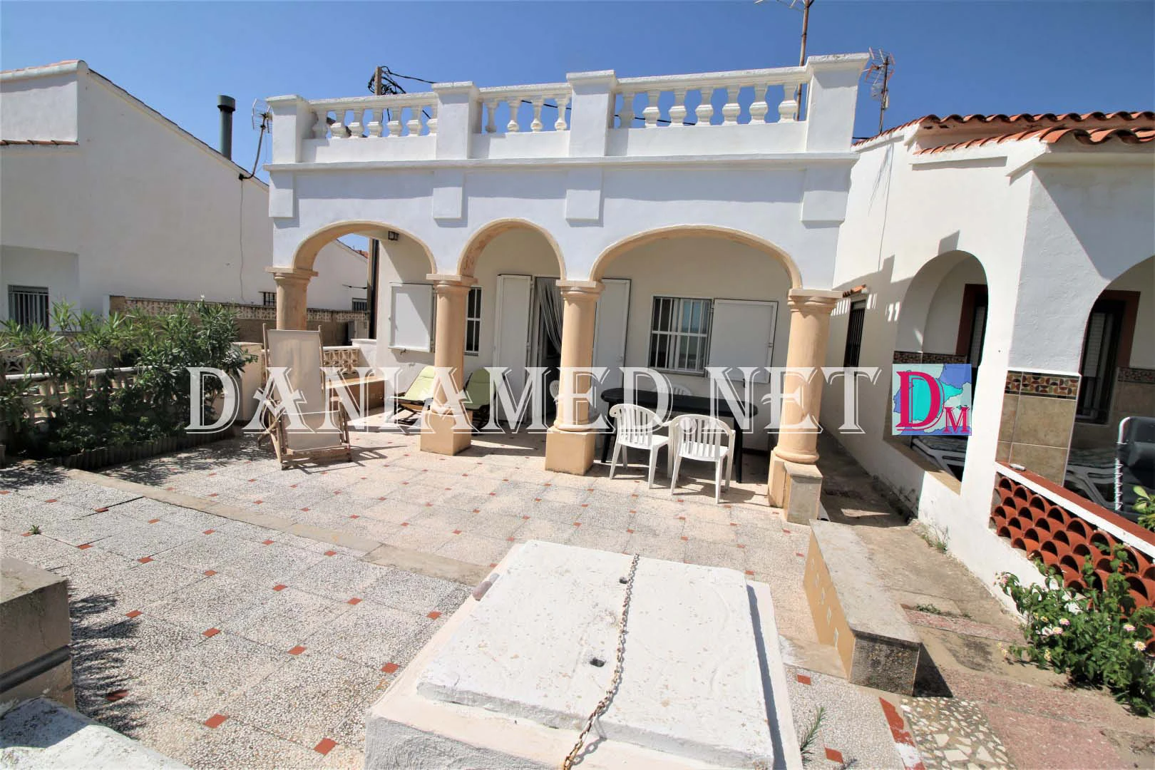 Costaplaya - Charming Beachfront House in Deveses, Dénia
