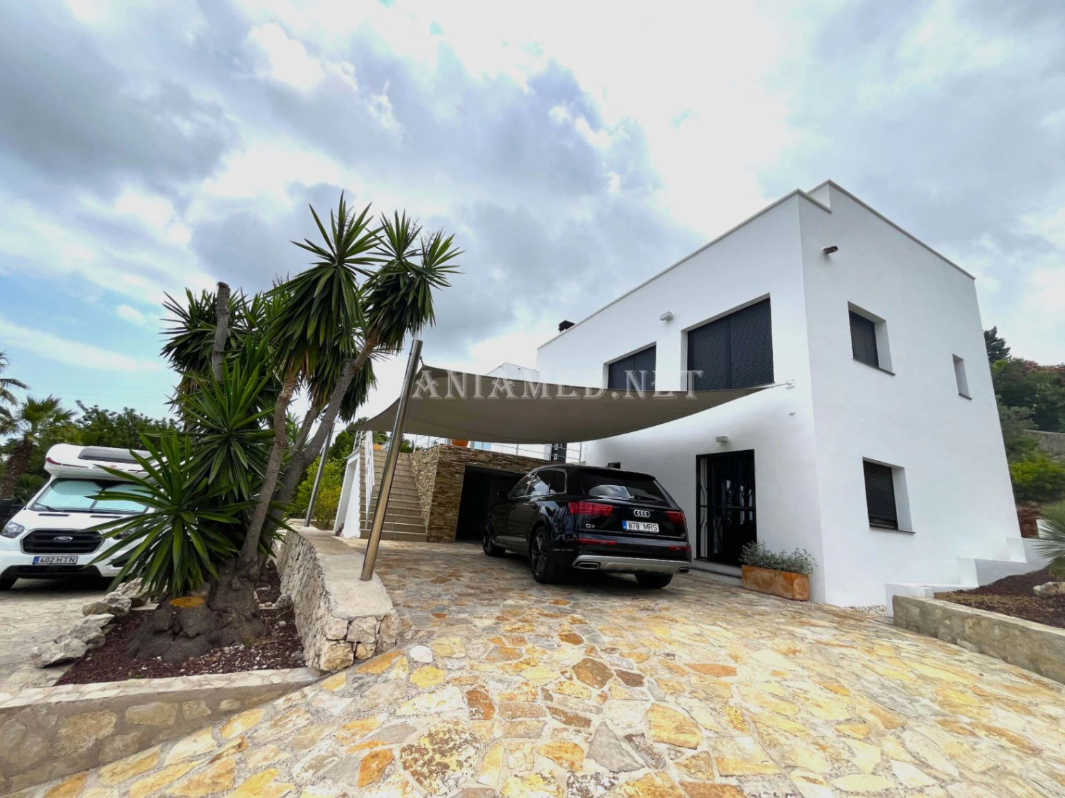 MonteSild - Luxury Villa in Montepego with Sea Views!