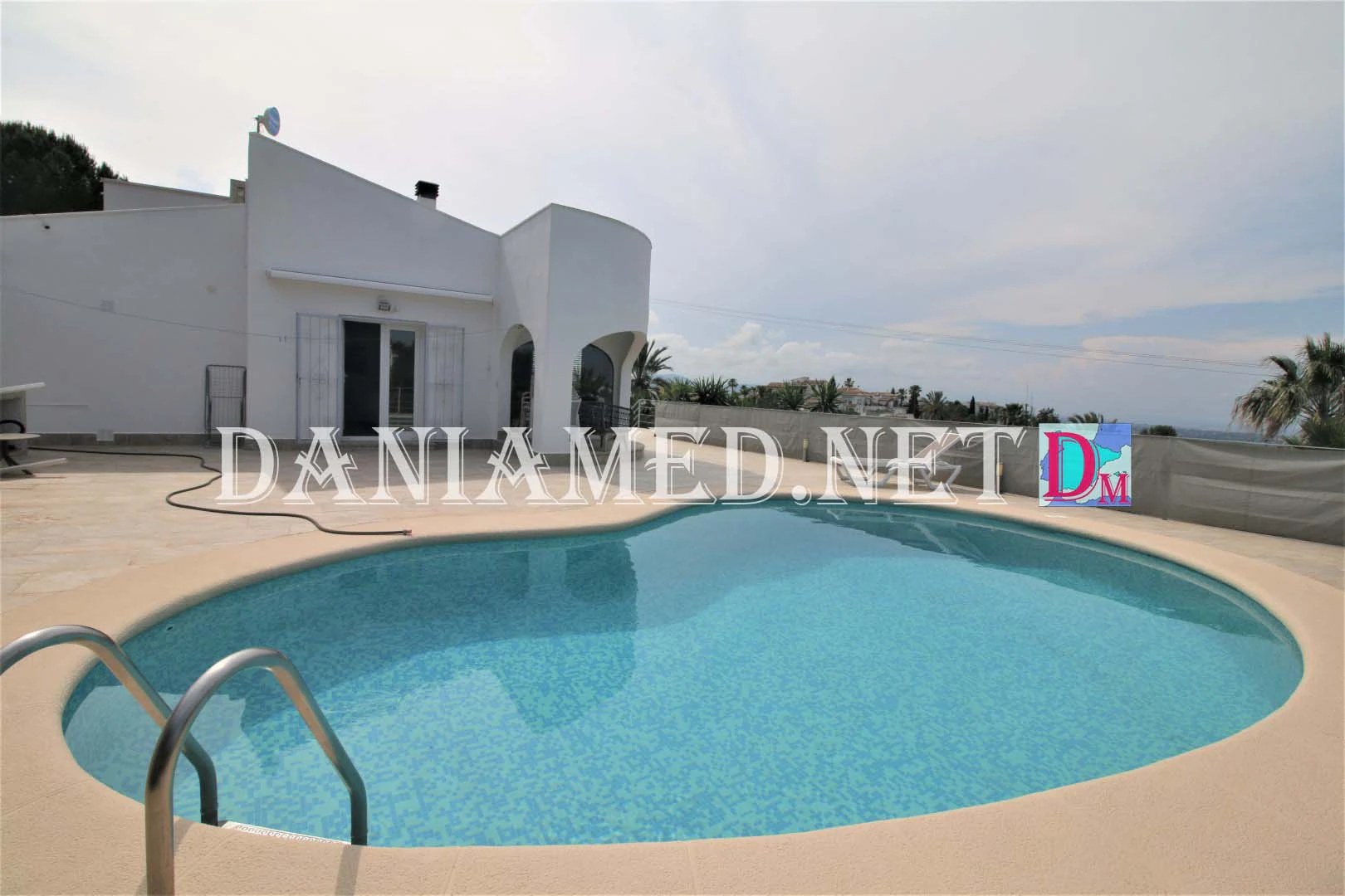 MonteSild - Luxury Villa in Montepego with Sea Views!