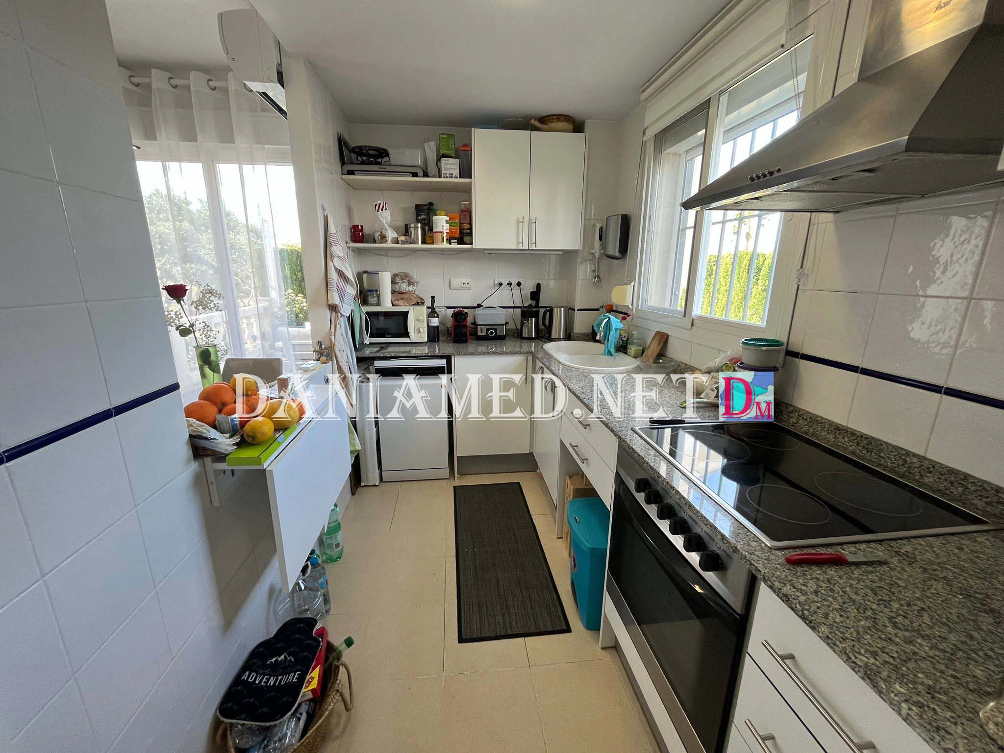 Olaspb2 - Corner ground floor in El Verger just 400 m from Les Deveses Beach.