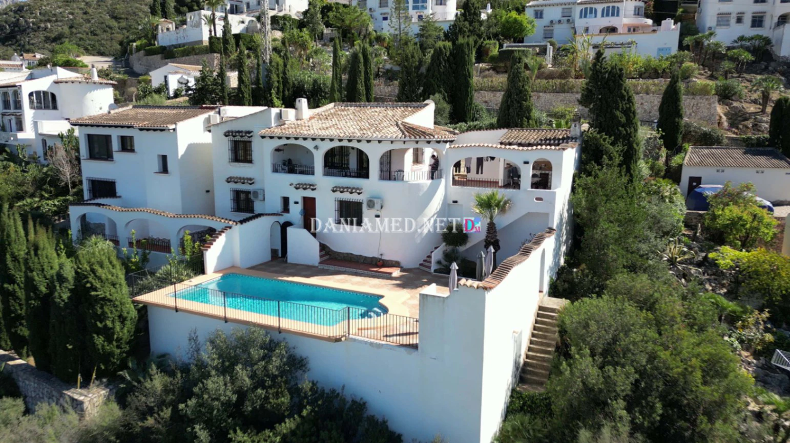 Montecarlos - Charming Villa with Panoramic Sea Views in Montepego