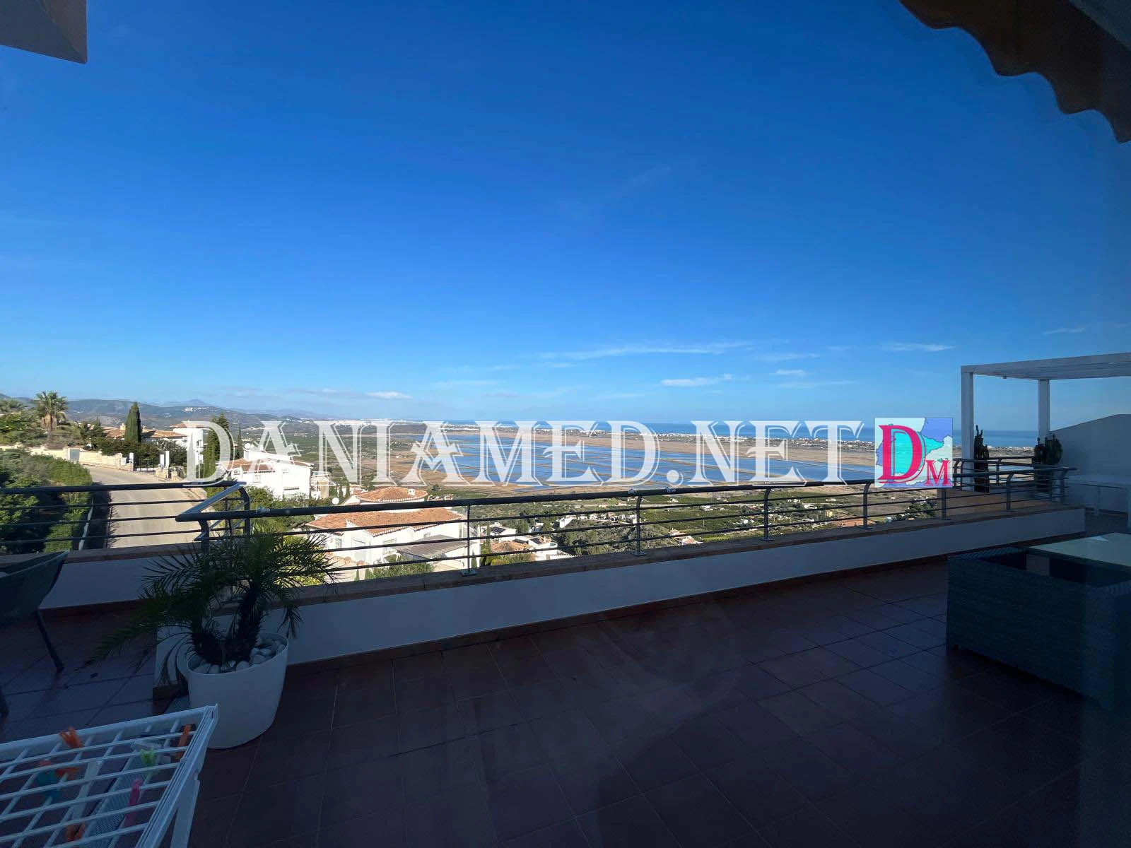 Cimatico - Apartamento en Montepego con Vistas al Mar y Montaña !