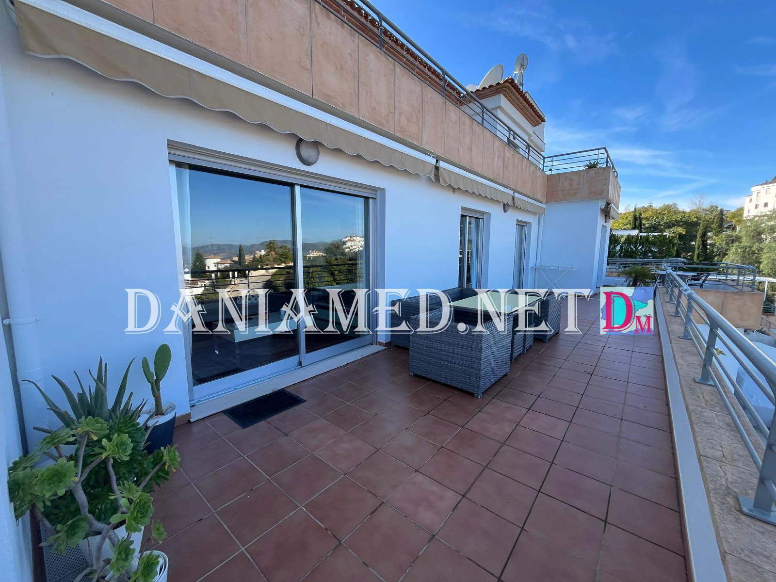 Cimatico - Apartamento en Montepego con Vistas al Mar y Montaña !
