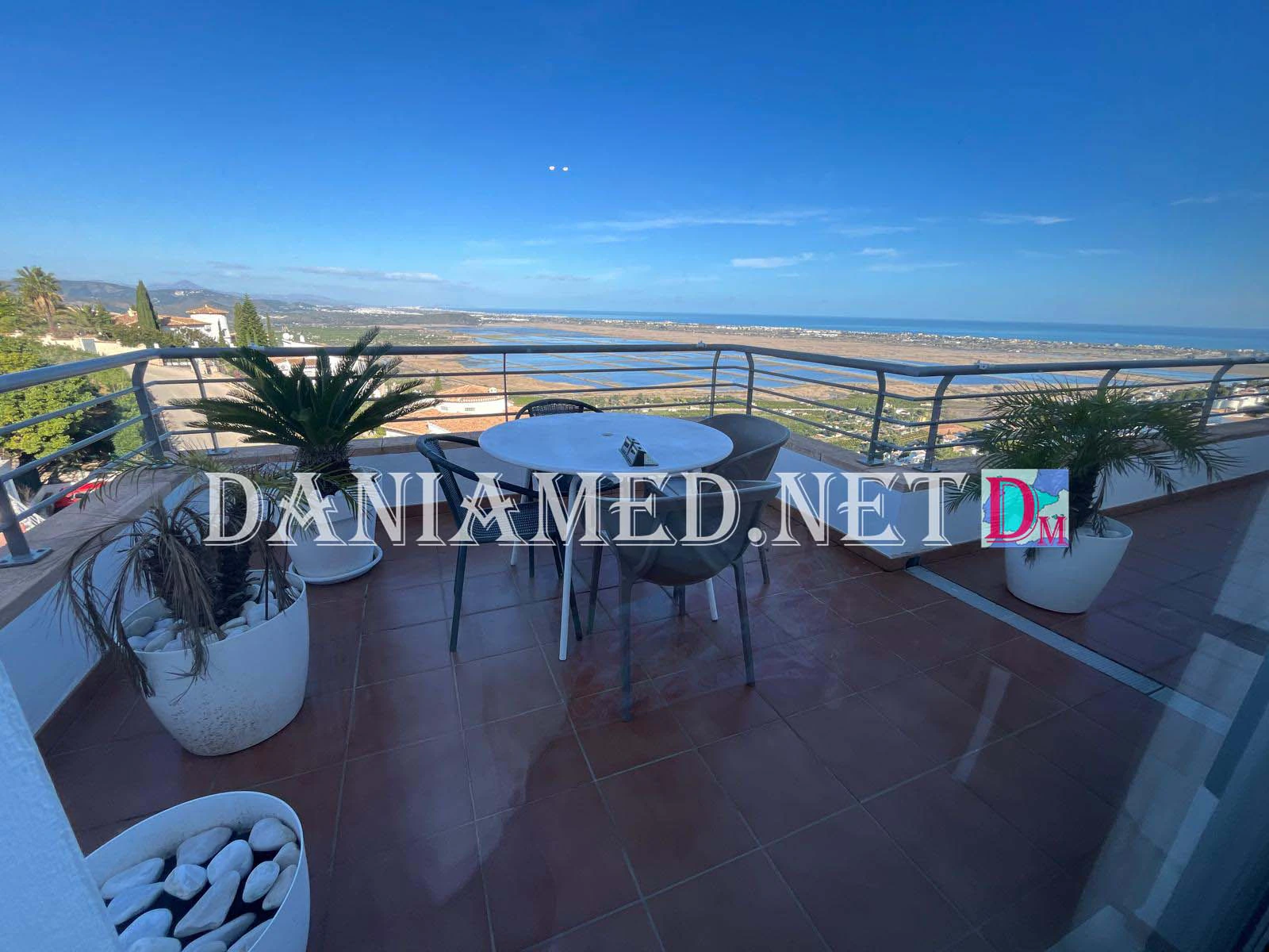 Cimatico - Apartamento en Montepego con Vistas al Mar y Montaña !