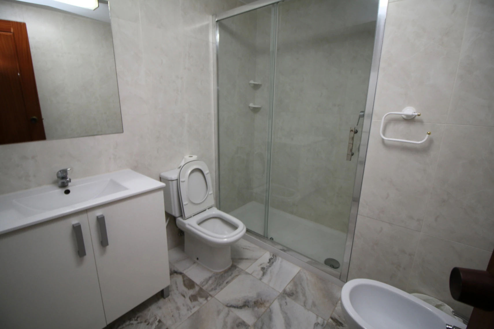 KarenRacons - Apartamento en primera línea de playa Deveses