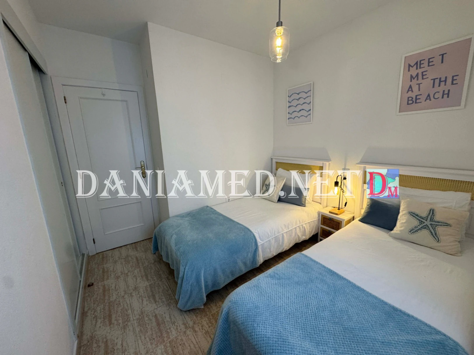 Chalet pareado en El Verger, a  500 m de la Playa de Les Deveses