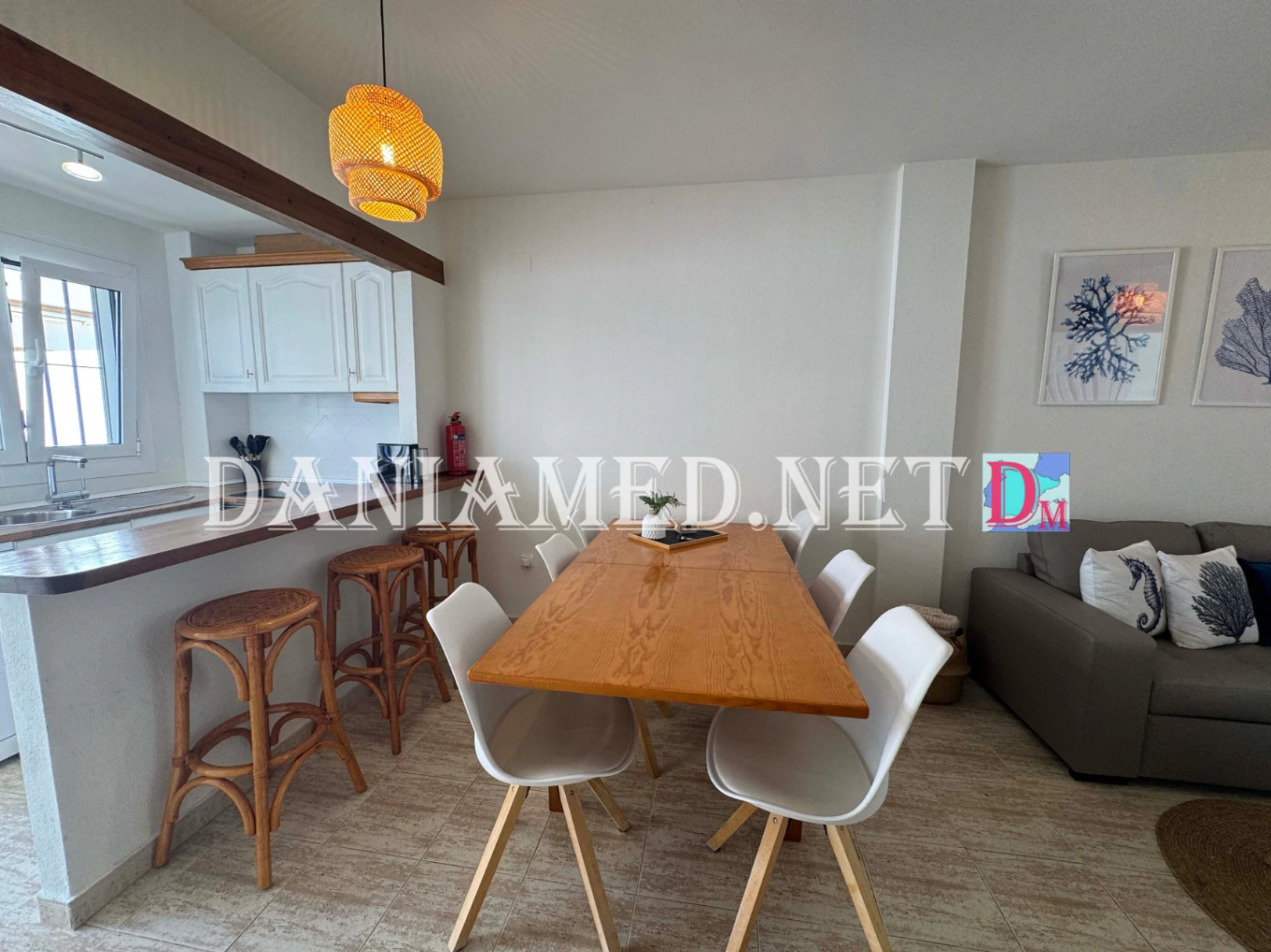 Chalet pareado en El Verger, a  500 m de la Playa de Les Deveses