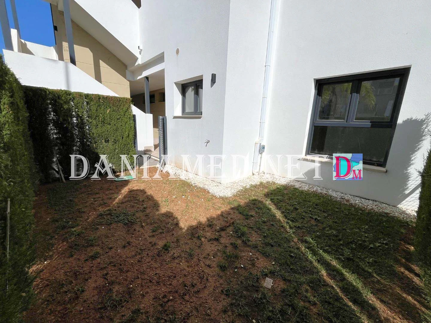NovagolfPB - Moderno Apartamento en Planta Baja con Jardín Privado en Oliva Nova — A Estrenar