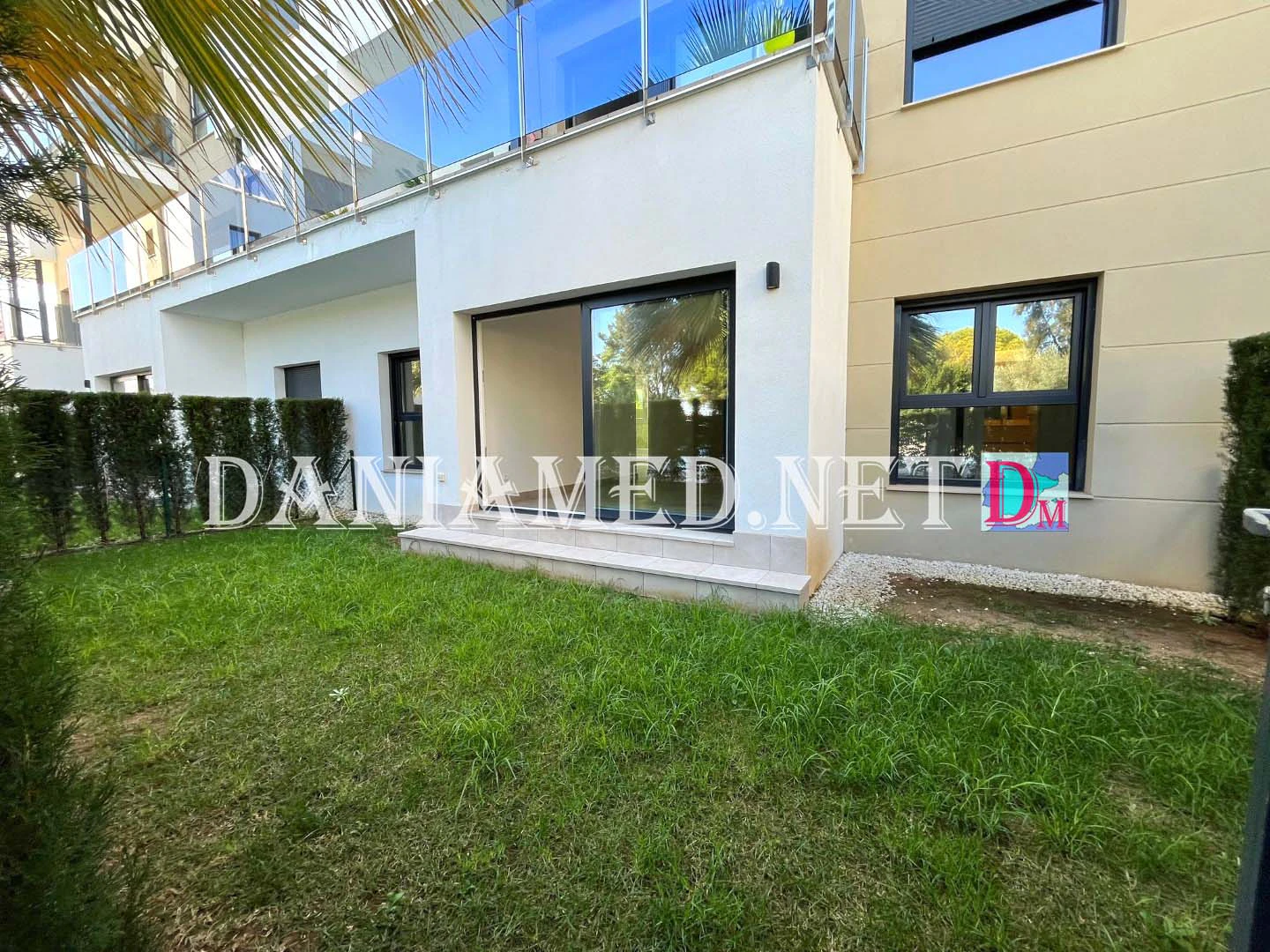 NovagolfPB - Moderno Apartamento en Planta Baja con Jardín Privado en Oliva Nova — A Estrenar