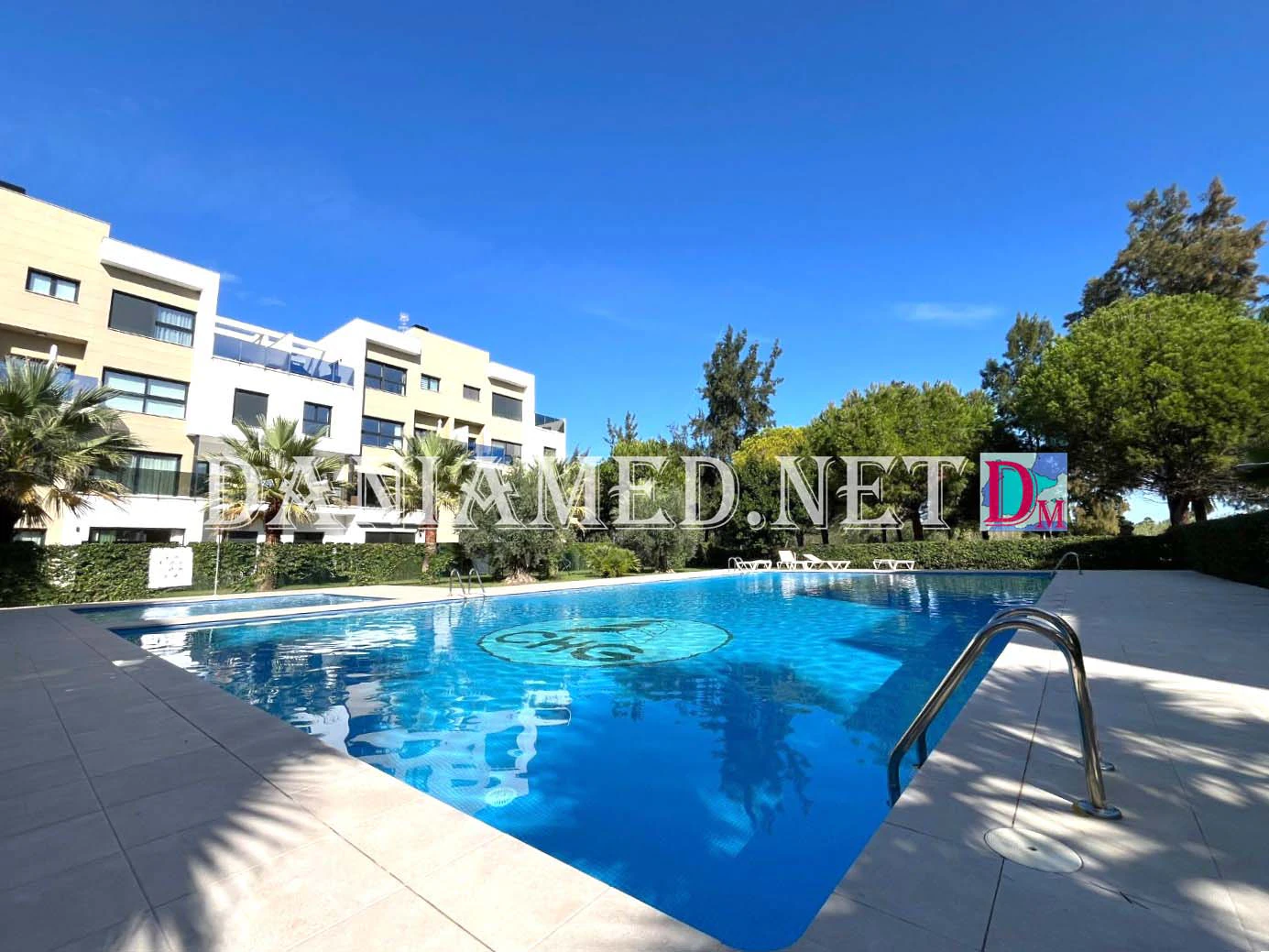 NovagolfPB - Moderno Apartamento en Planta Baja con Jardín Privado en Oliva Nova — A Estrenar