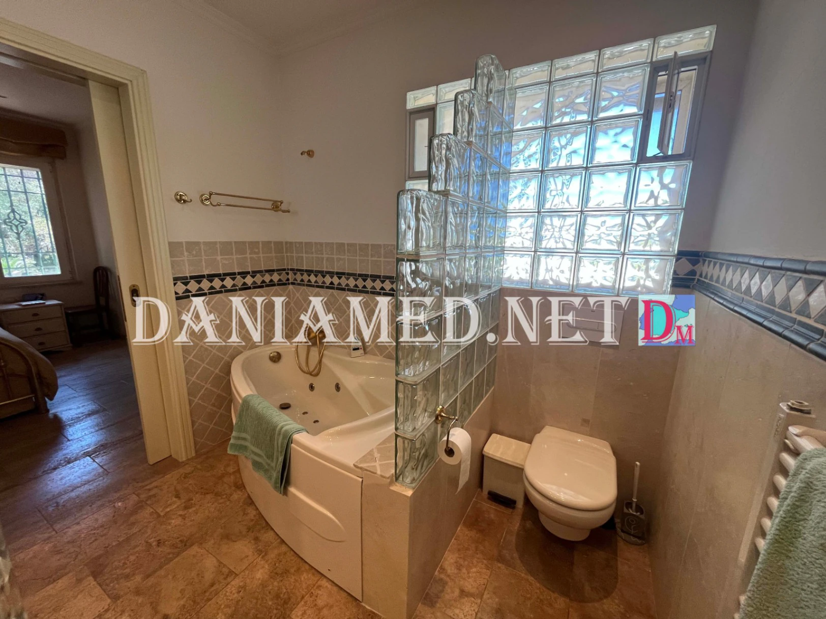 FincaBert - Espectacular finca con parcela de 5.000 m² a tan solo 900 metros de la playa
