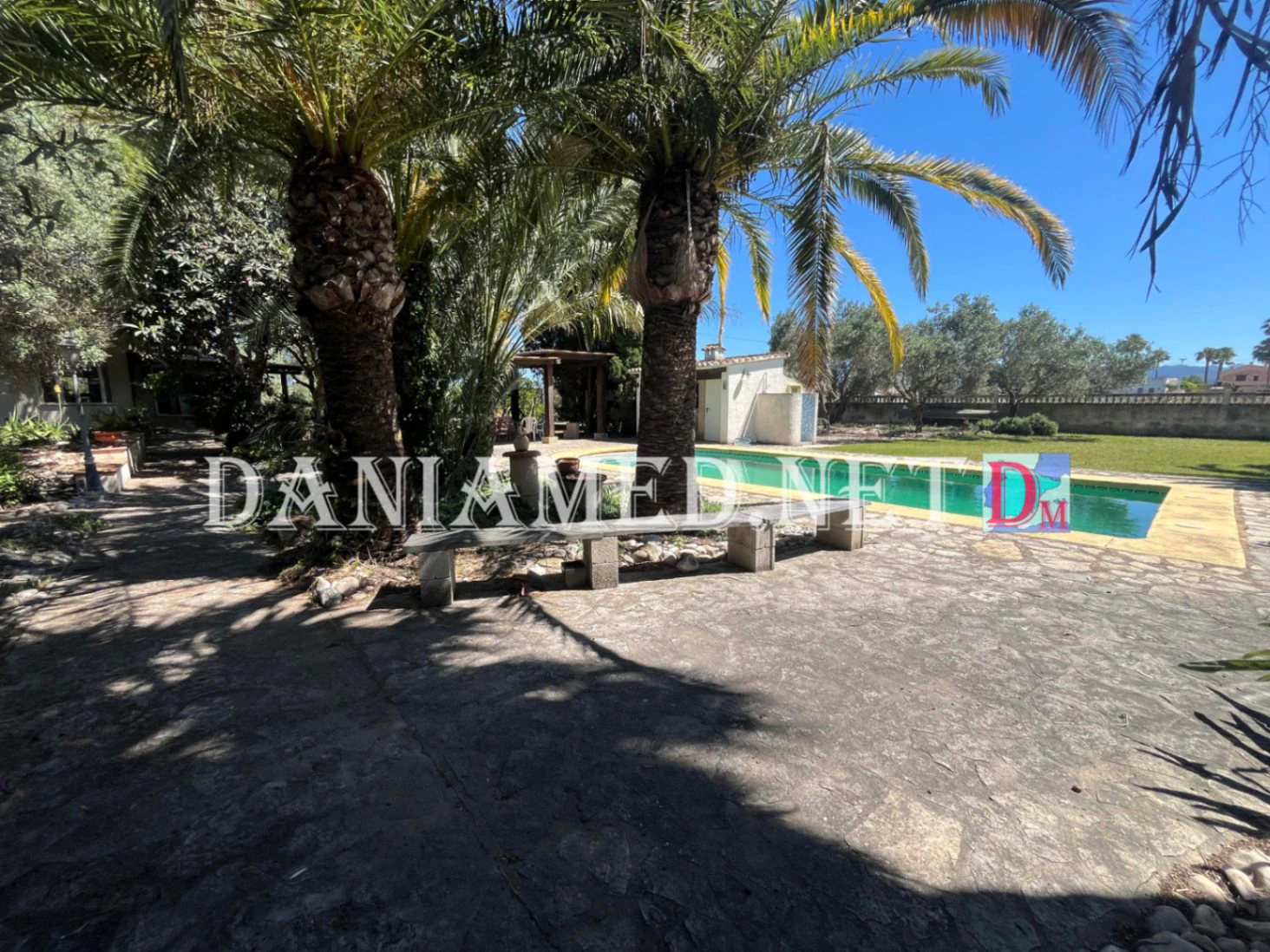 FincaBert - Espectacular finca con parcela de 5.000 m² a tan solo 900 metros de la playa