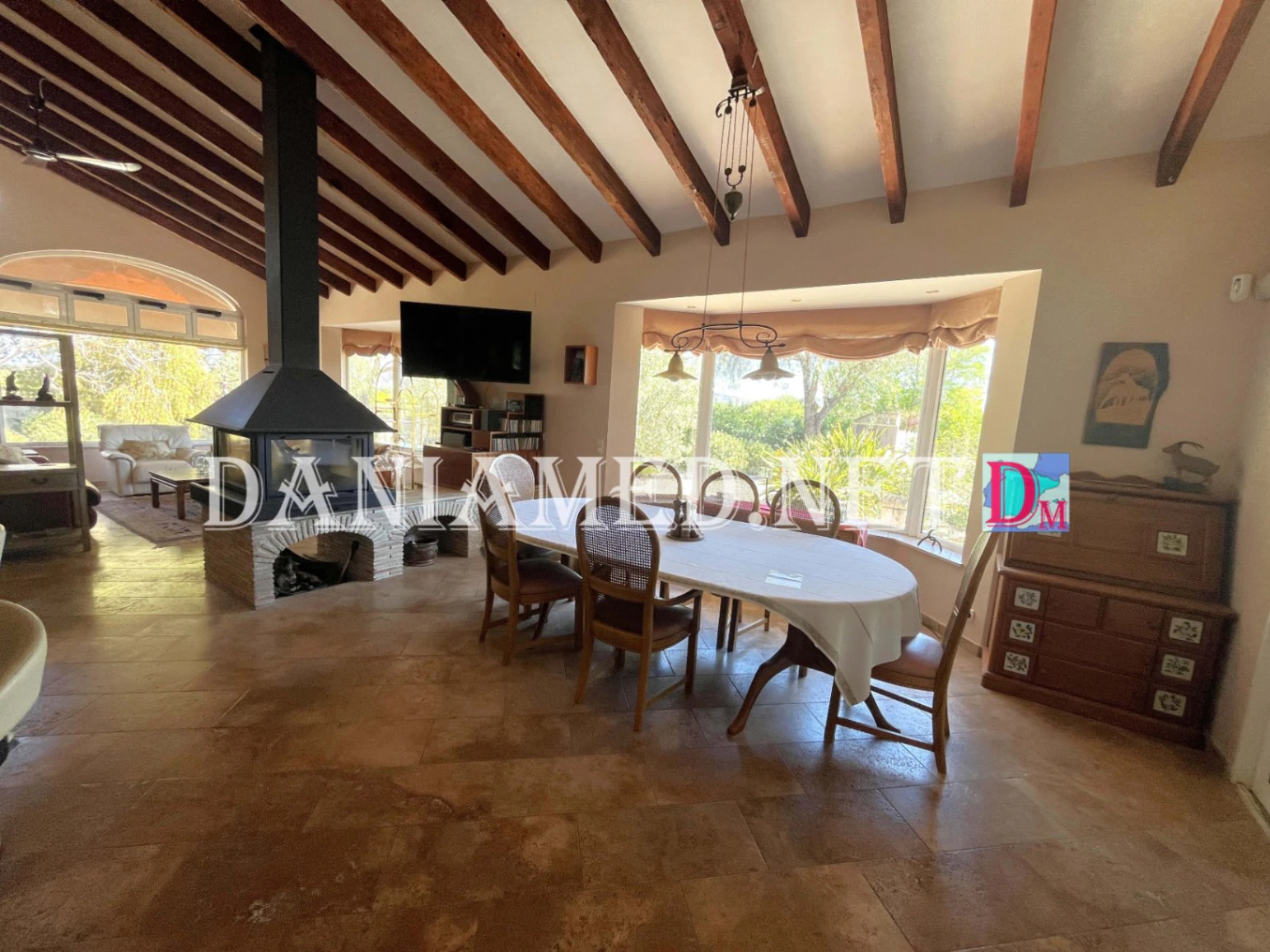 FincaBert - Espectacular finca con parcela de 5.000 m² a tan solo 900 metros de la playa