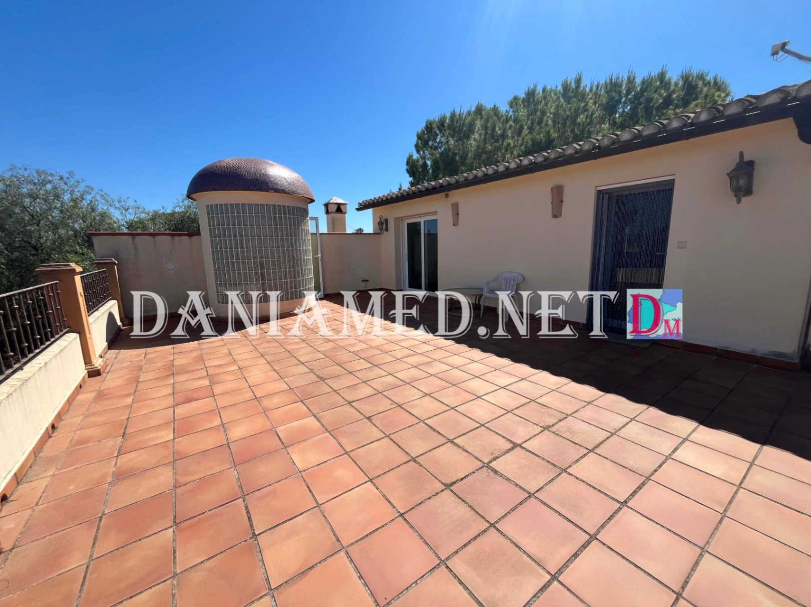 FincaBert - Espectacular finca con parcela de 5.000 m² a tan solo 900 metros de la playa