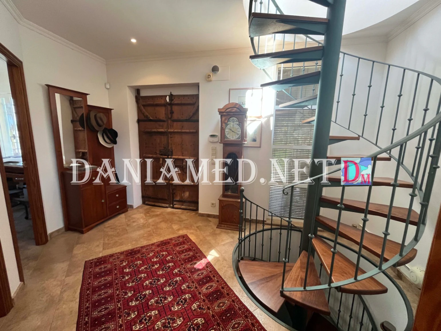 FincaBert - Espectacular finca con parcela de 5.000 m² a tan solo 900 metros de la playa