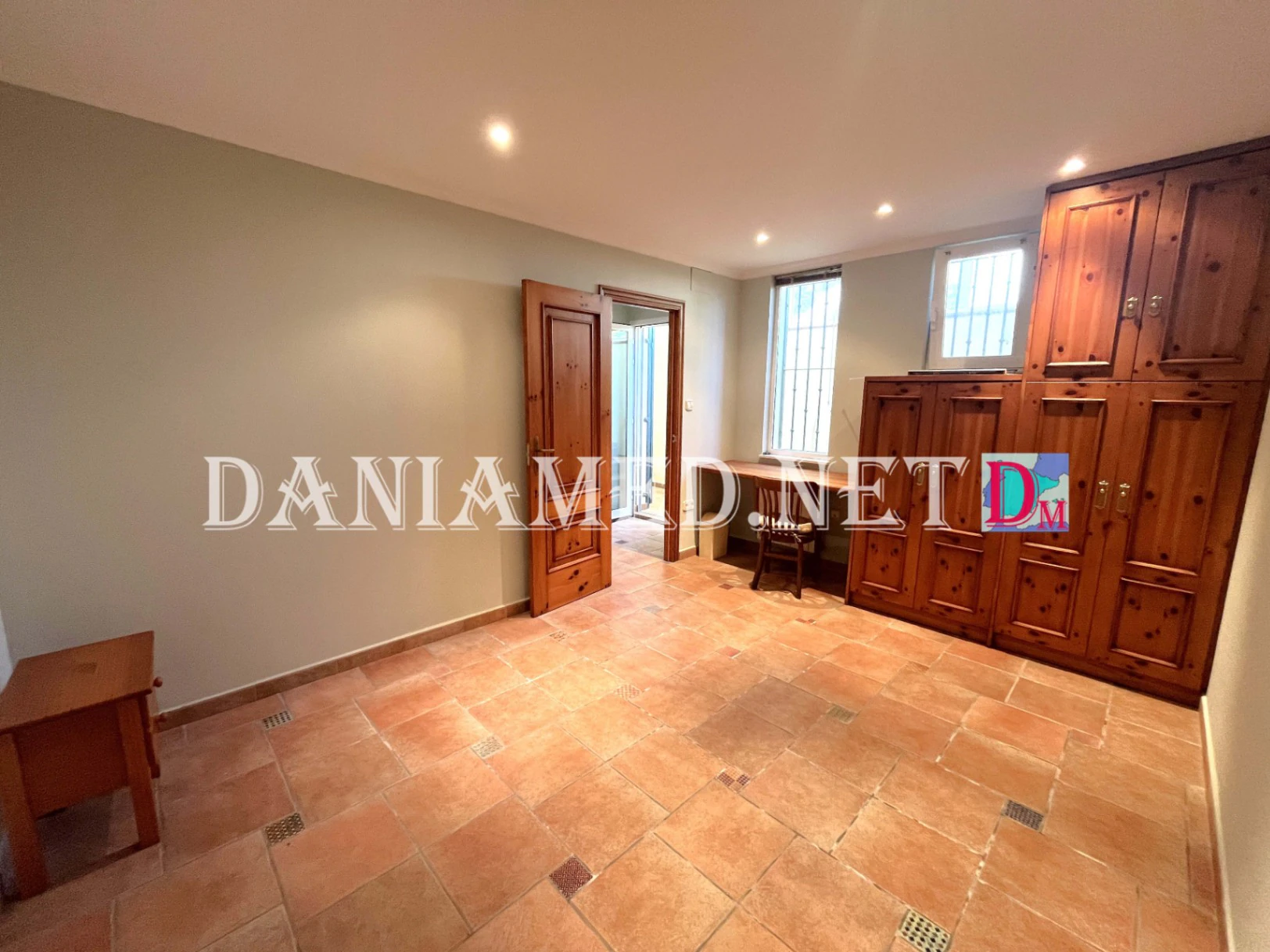 FincaBert - Espectacular finca con parcela de 5.000 m² a tan solo 900 metros de la playa