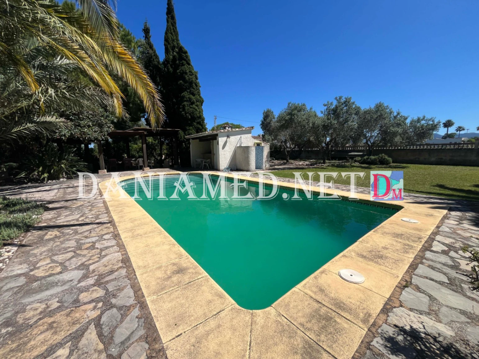 FincaBert - Espectacular finca con parcela de 5.000 m² a tan solo 900 metros de la playa