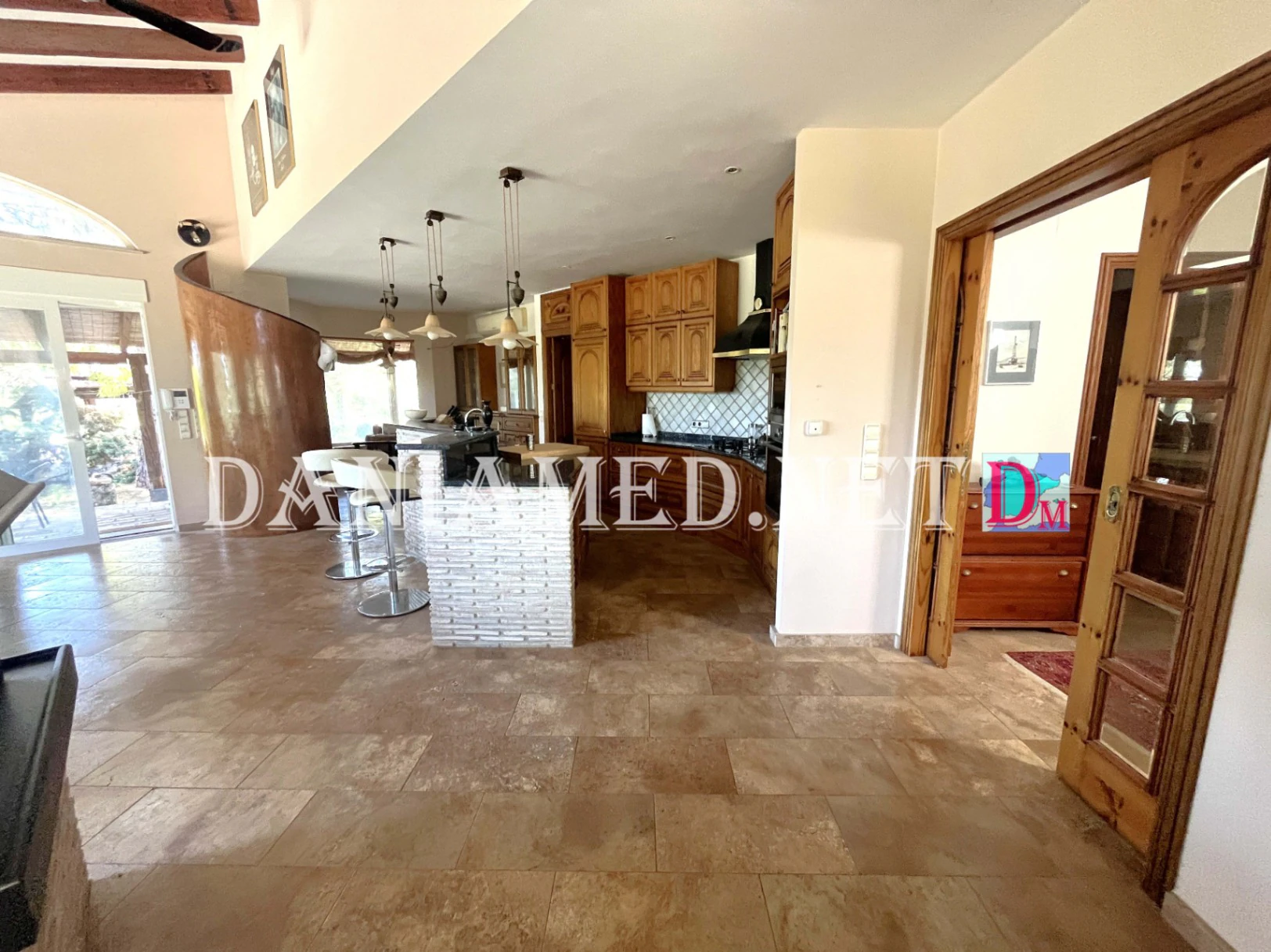 FincaBert - Espectacular finca con parcela de 5.000 m² a tan solo 900 metros de la playa