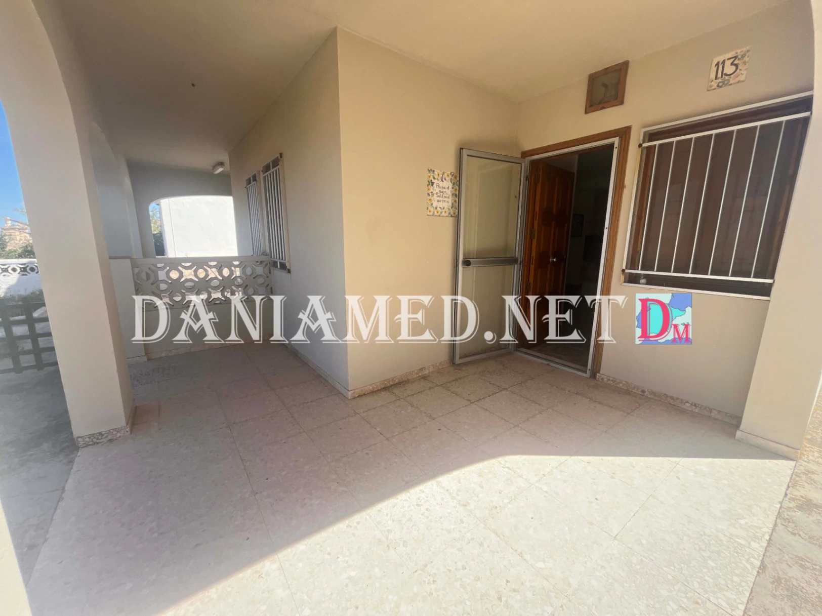 Villamagre - Villa en primera línea de la playa de Les Deveses – No afectada por las normativas costeras