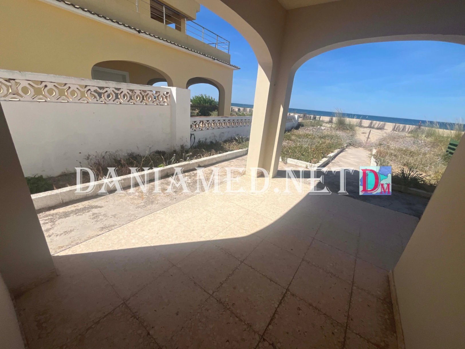 Villamagre - Villa en primera línea de la playa de Les Deveses – No afectada por las normativas costeras