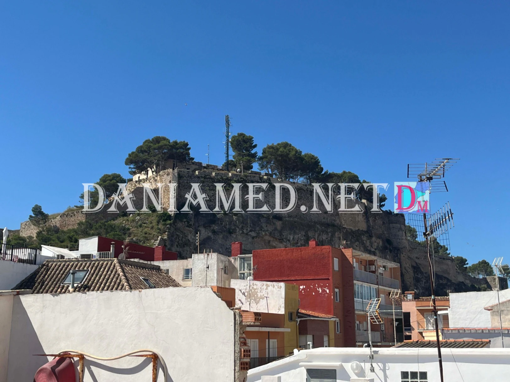 Mariana - Village house in Dénia center, 90 meters from the sea.
