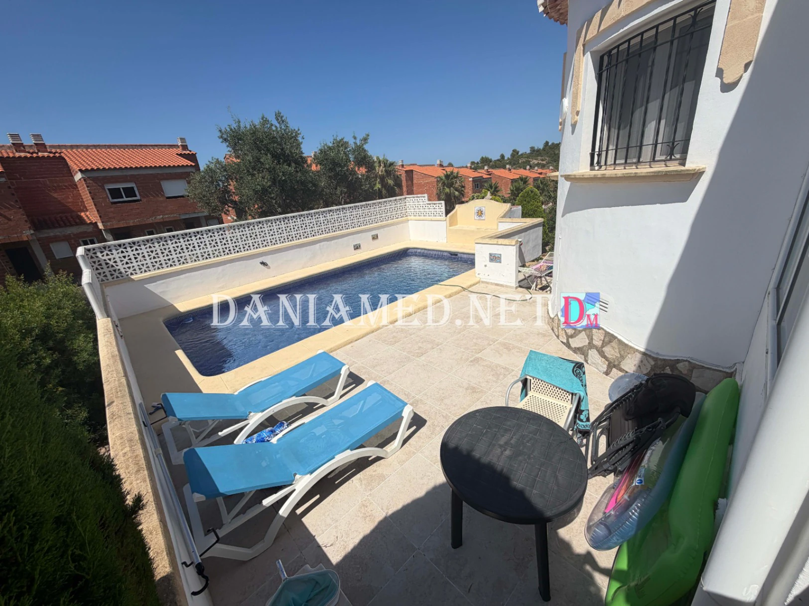 Montejune2 - Hoekwoning met privézwembad in El Ràfol d'Almúnia