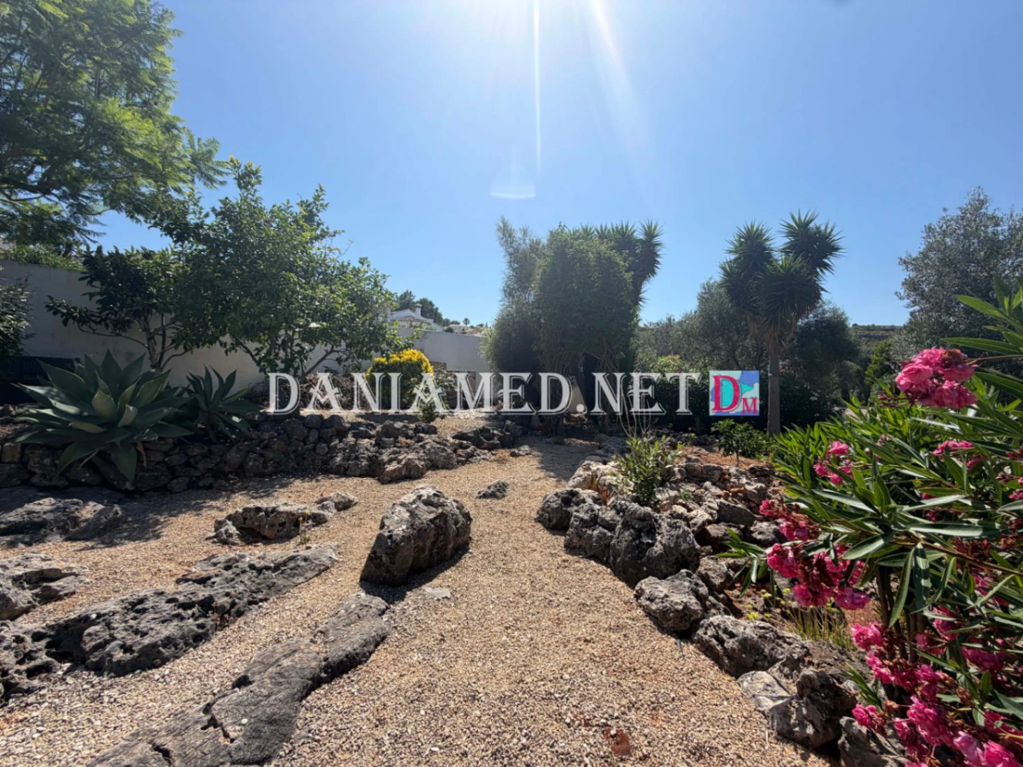 Montejune2 - Hoekwoning met privézwembad in El Ràfol d'Almúnia