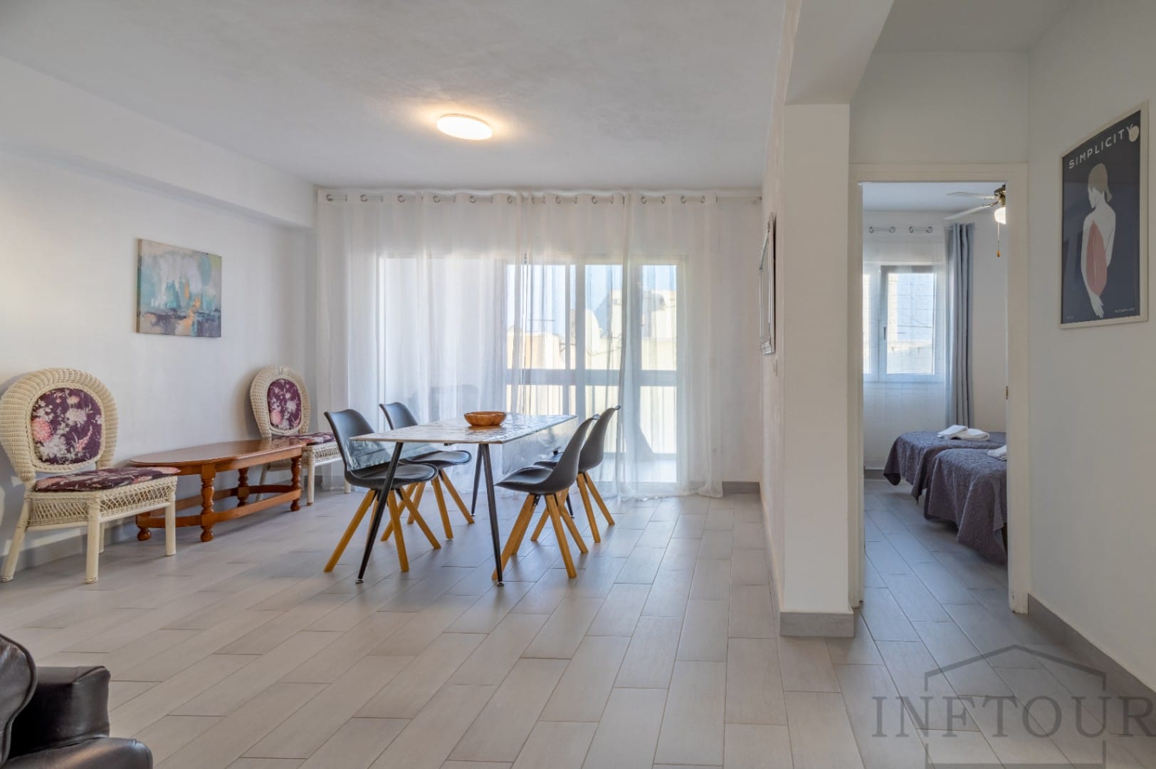 Apartamento de 2 dormitorios con piscina, cetro Calpe. Alquiler de temporada
