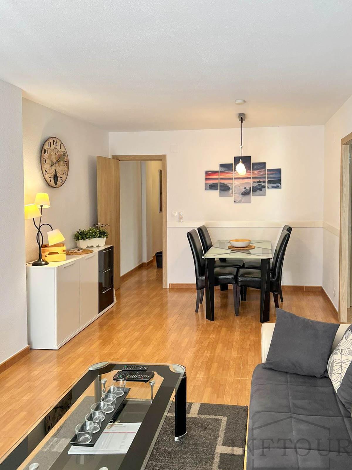 Apartamento en venta en Calpe con 3 dormitorios