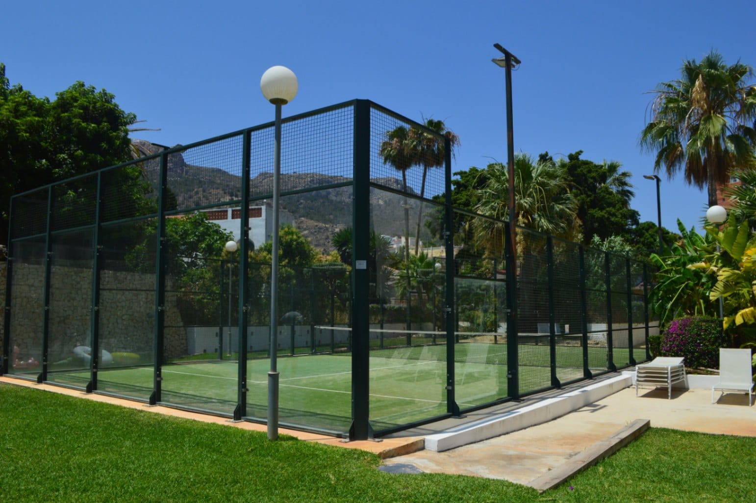 Apartamento con vistas al mar 2 dormitorios y 2 baños y parking, Calpe