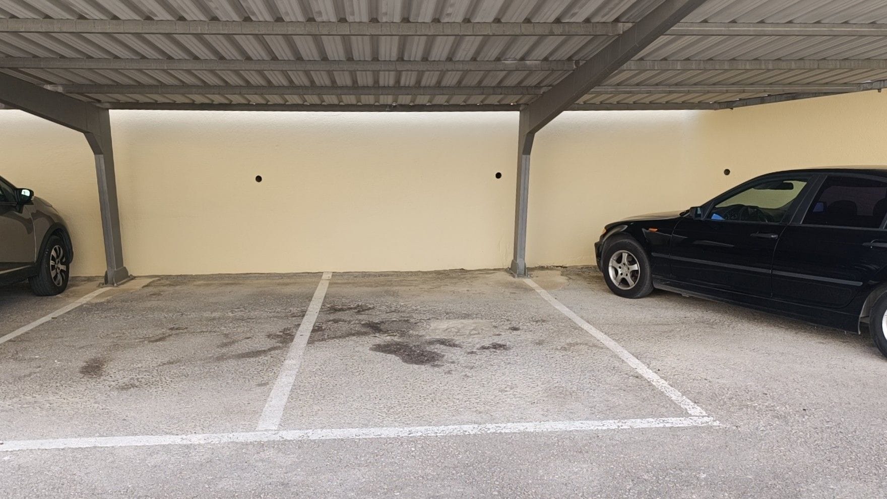 Apartamento de 2 dormitorios con terraza, parking y piscina en Calpe