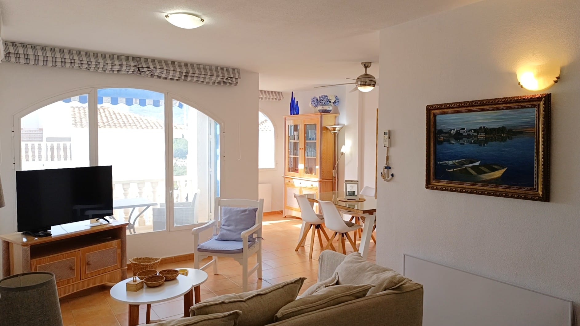 AP0882OC - Piso con 2 dormitorios con gran terraza, piscina y parking en zona Casanova de Calpe