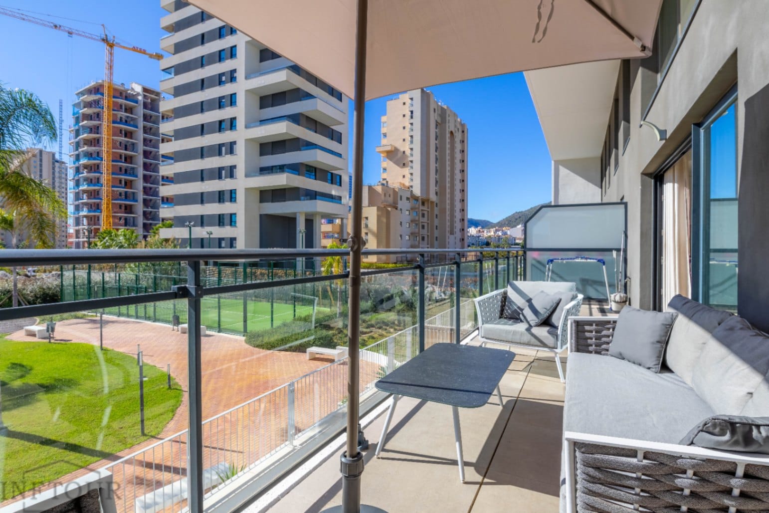 Exclusivo dúplex de 3 dormitorios, en el centro de Calpe