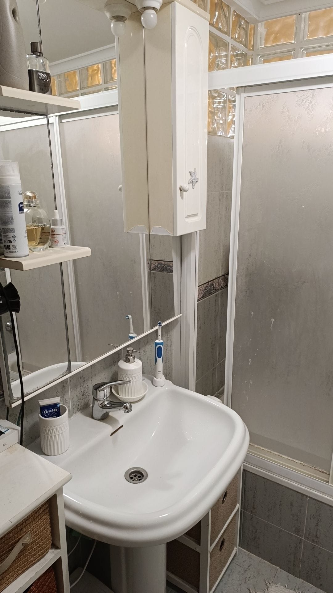 Apartamento de 2 dormitorios con terraza, parking y piscina en Calpe