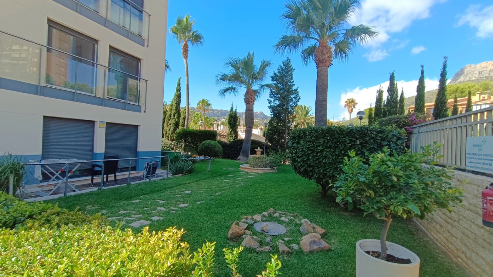 Apartamento de 2 dormitorios reformado con piscina en Manzanera–Tosal, Calpe