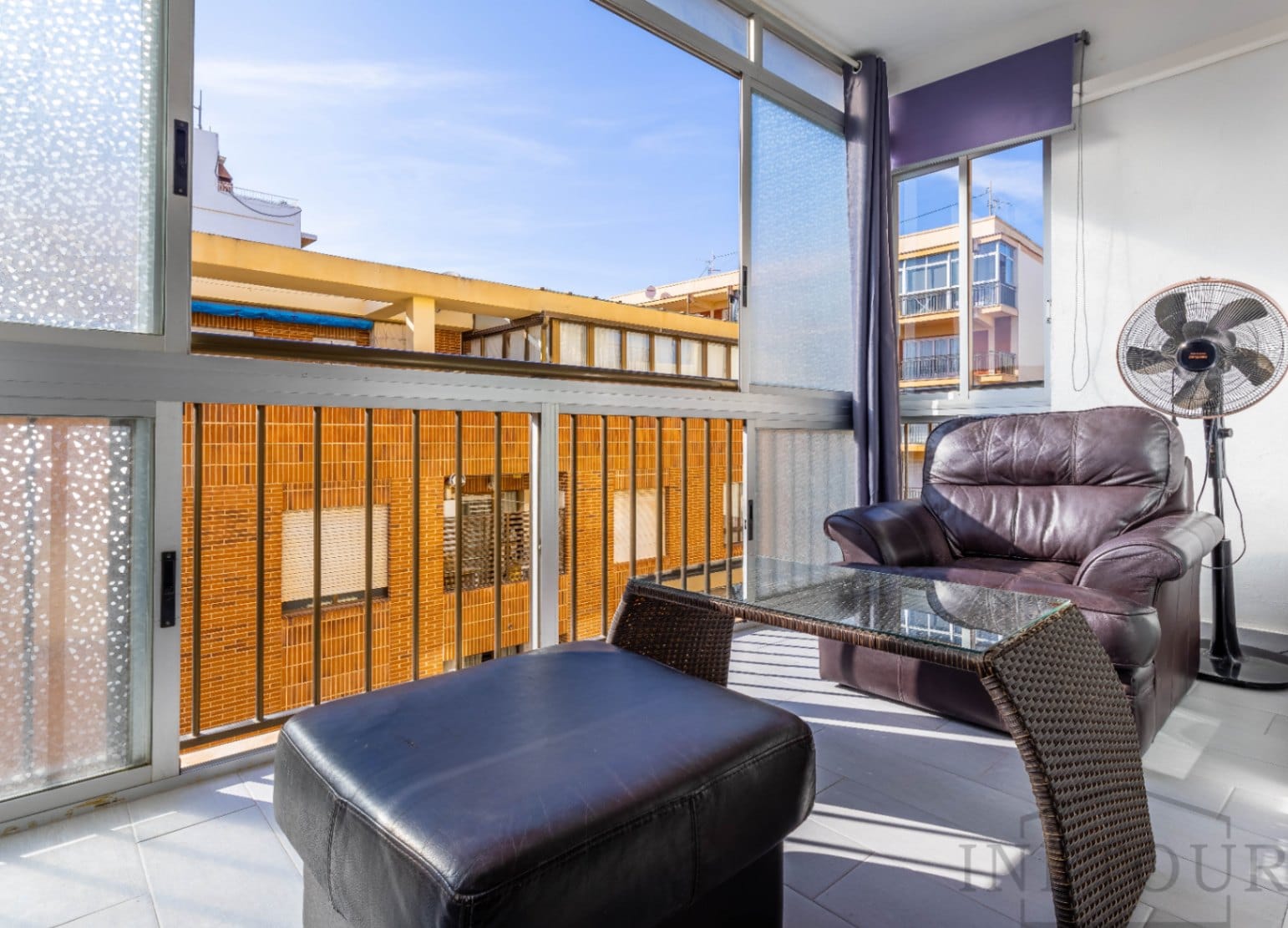 Apartamento de 2 dormitorios con piscina, cetro Calpe. Alquiler de temporada